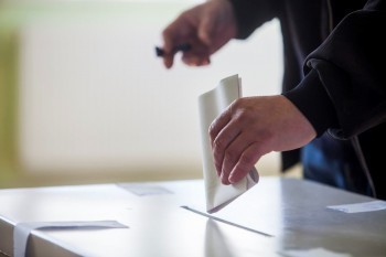 Госдума разрешила голосовать дистанционно во время пандемии