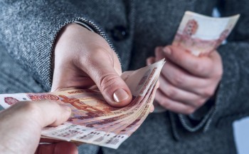 В Обнинске пенсионерка лишилась 200 000 рублей в результате 