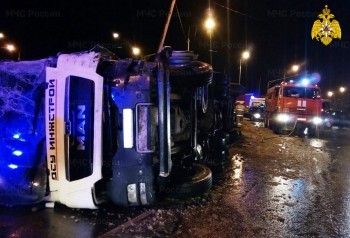 Появились подробности аварии с пассажирским автобусом и грузовиком