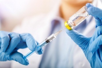 В инструкцию к вакцине 