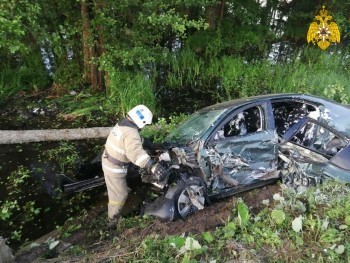 В Жиздринском районе Шкода и Пежо не поделили дорогу