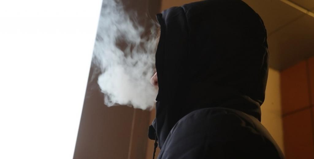 Курение и закон: можно ли запретить соседям курить