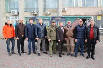 Депутаты Городской Думы на личные средства купили автомобиль для калужских бойцов