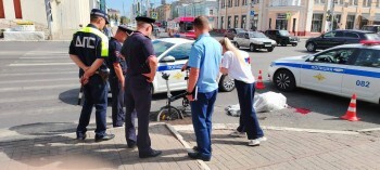 В центре Калуги погиб велосипедист, наехав колесом на решетку ливневки 