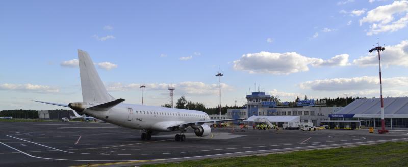 В Калуге изменили день вылета самолётов в Екатеринбург и Казань
