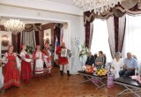 Юрий Моисеев поздравил семейные пары с бриллиантовыми, изумрудными и золотыми свадьбами!