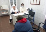 Из загоревшегося дома в Калужской области спасли больную пенсионерку